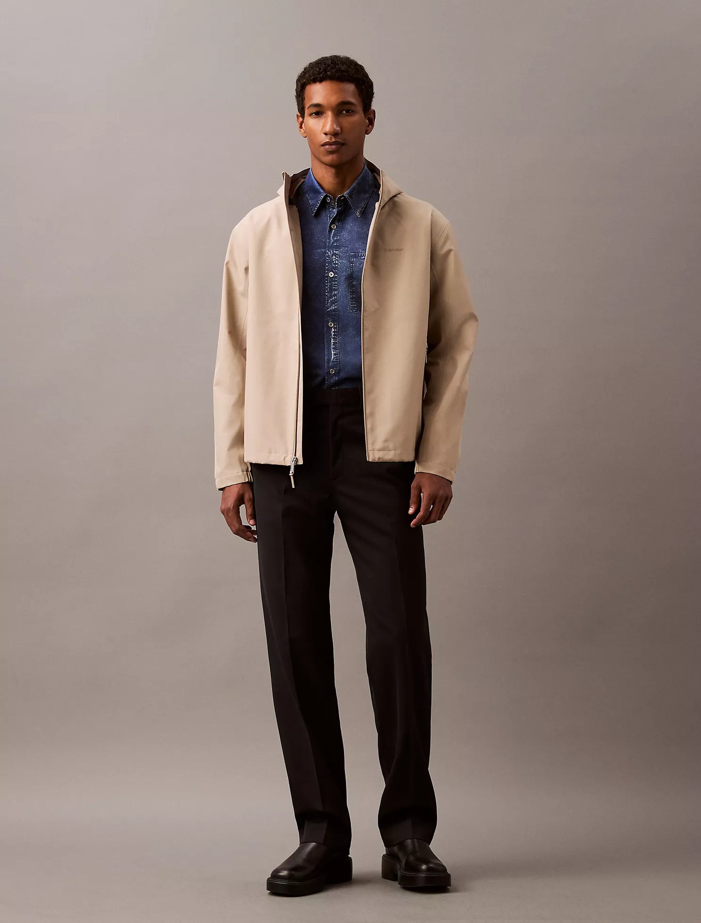 Calvin Klein - Chaqueta impermeable sin forro resistente al agua